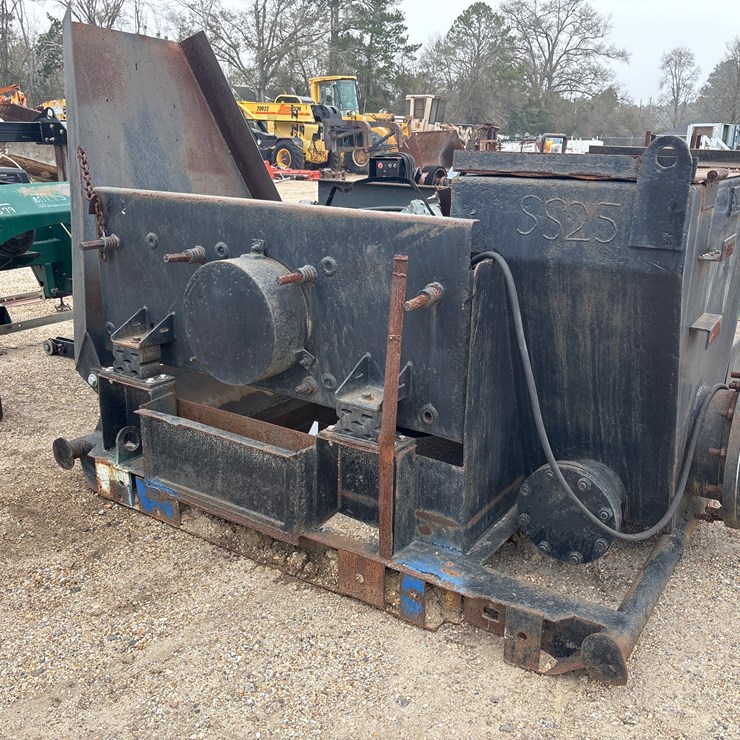 #3546 • SHAKER SCREEN