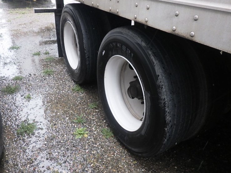 2016-great-dane-champion-se-image-7