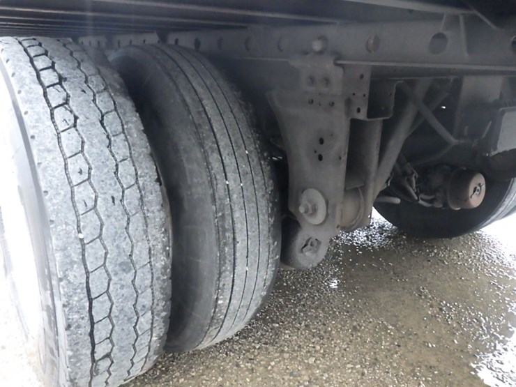 2021-utility-3000r-image-6