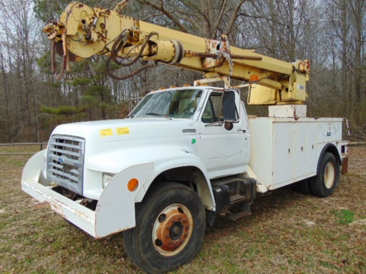 1995-ford-f800-image-1