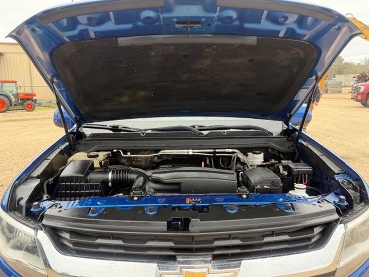 2019-chevrolet-colorado-image-48