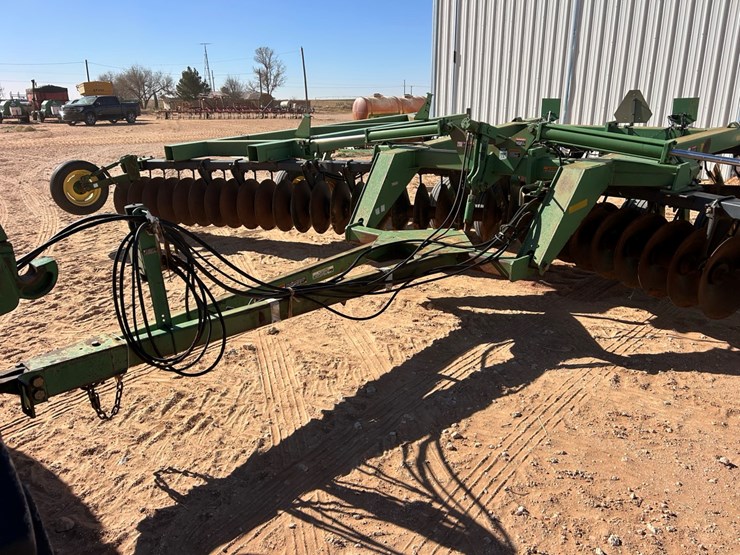 john-deere-650-image-13