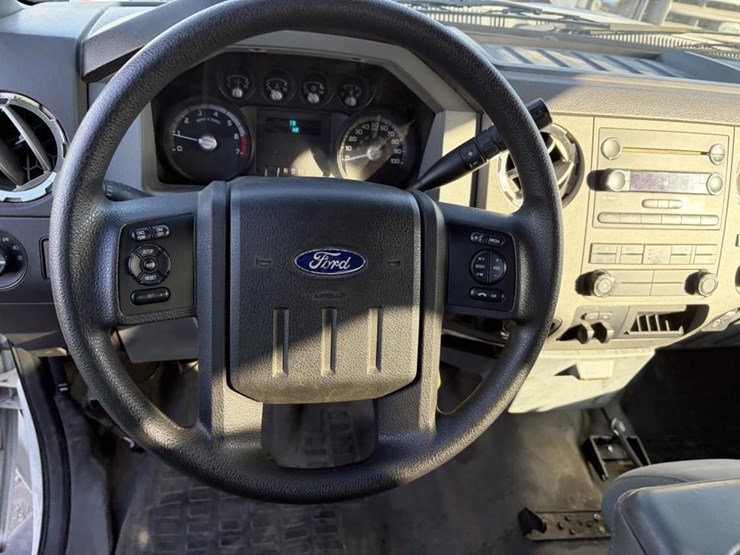 2011-ford-f350-sd-xlt-image-11