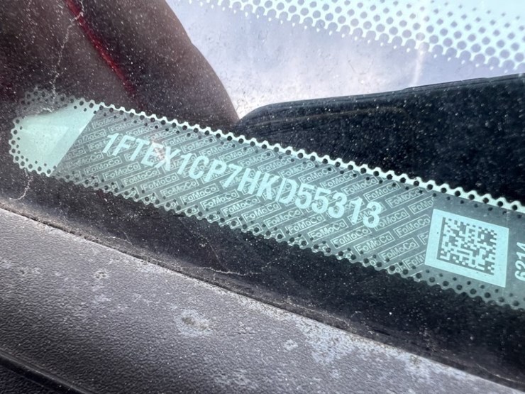 2017-ford-f150-xlt-image-9