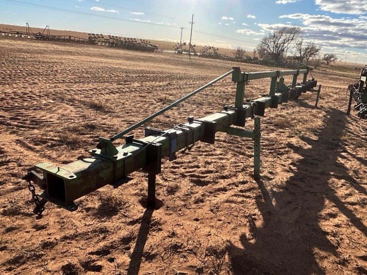 john-deere-7300-image-3