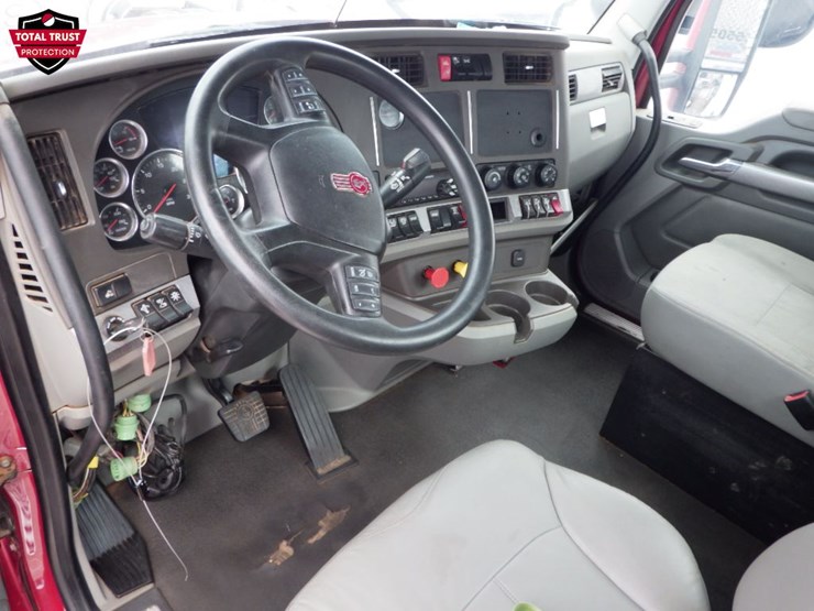 2019-kenworth-t880-image-15