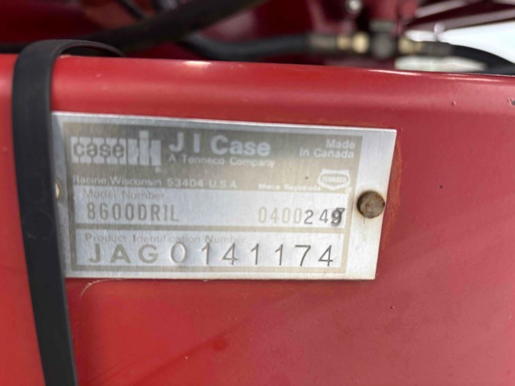 ji-case-8600-drill-image-21