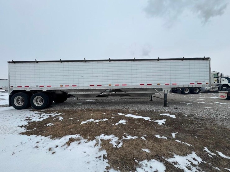 2017-timpte-hopper-bottom-image-5