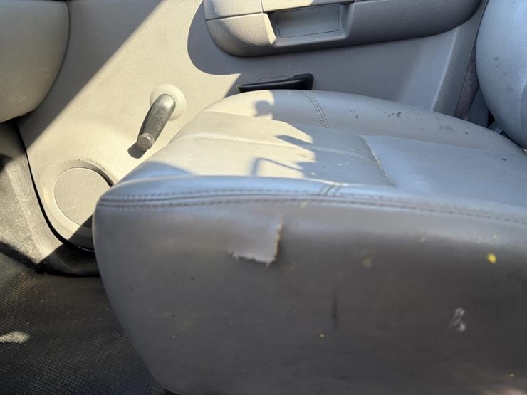 2008-chevrolet-2500-image-22