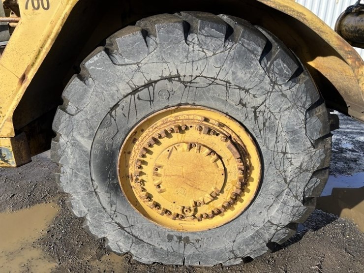 1985-caterpillar-621b-image-12