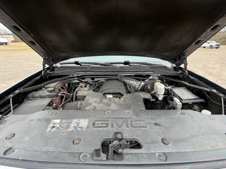 #428-•-2015-gmc-k1500-pickup-image-52