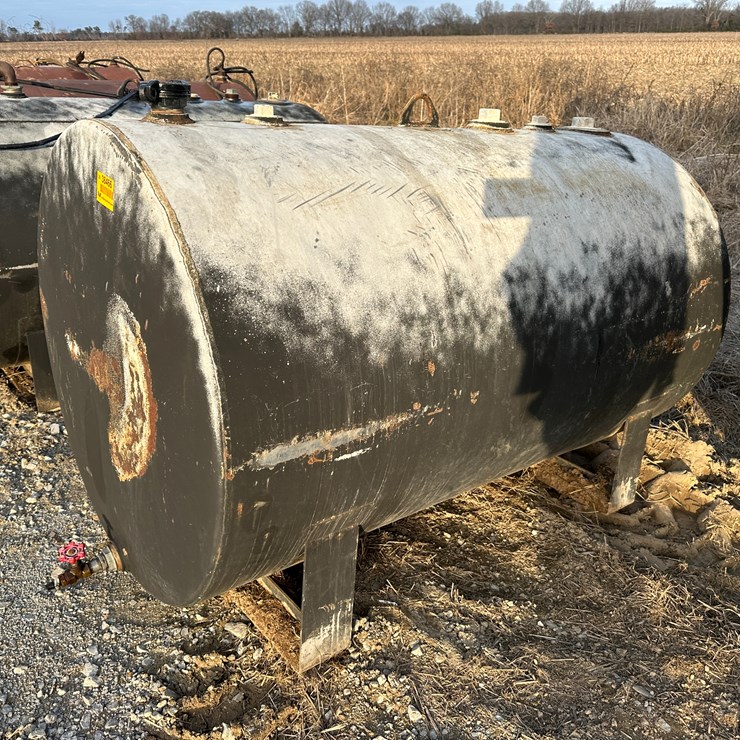 #38466 • ~300gal Fuel Tank