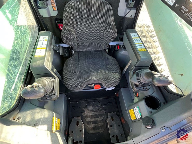 2024-bobcat-t86-image-31