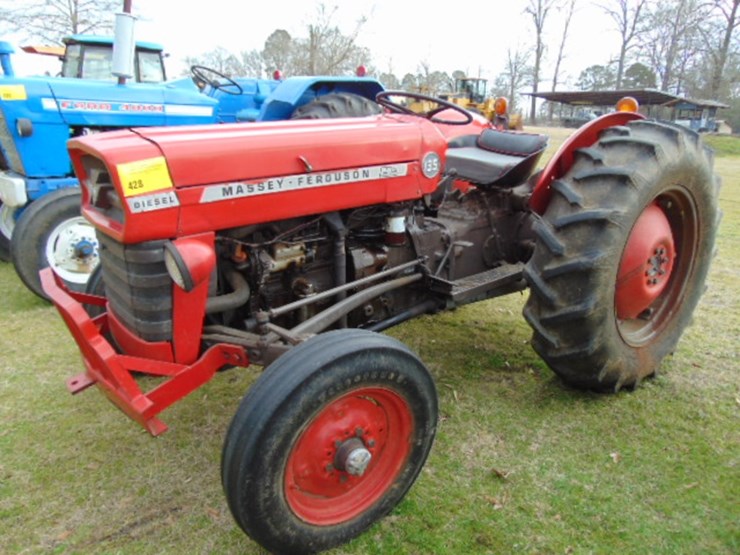 massey-ferguson-135-image-1