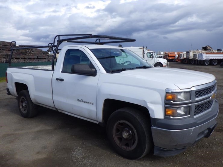 2014-chevrolet-1500-image-3