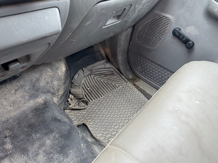 2006-ford-f250-image-26