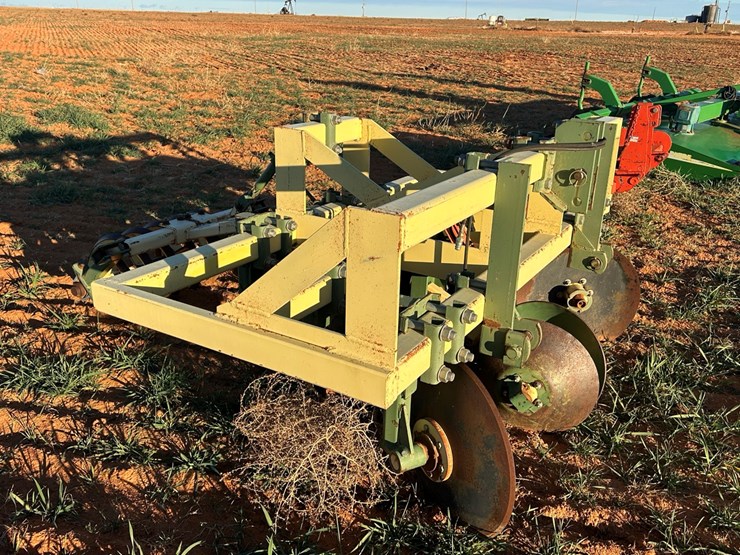 roll-a-cone-track-filler-image-3