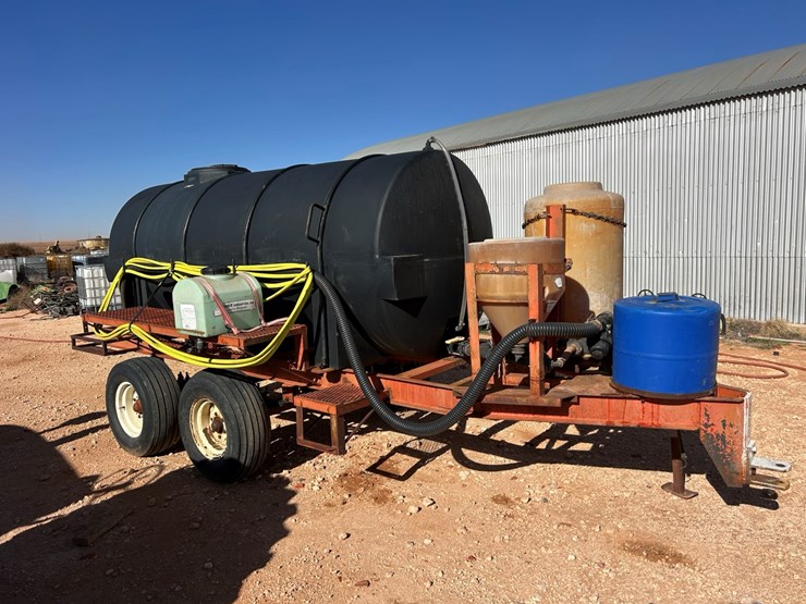 #64-•-sandia-nurse-trailer-image-1