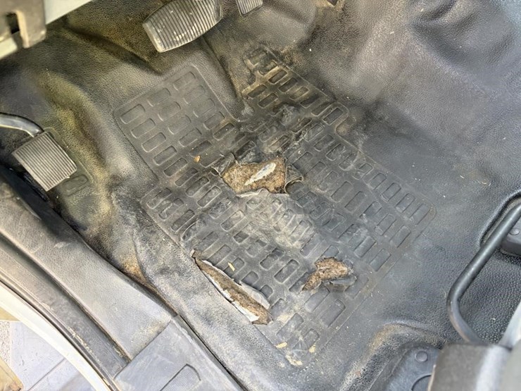 2013-ford-f250-image-17