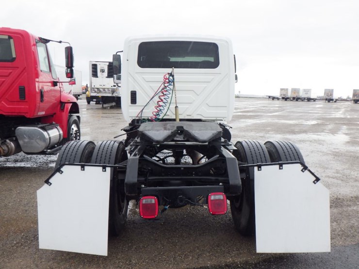 2011-international-workstar-7300-image-7