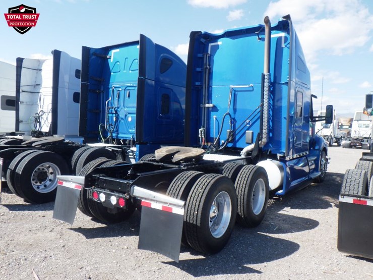 2021-kenworth-t680-image-9