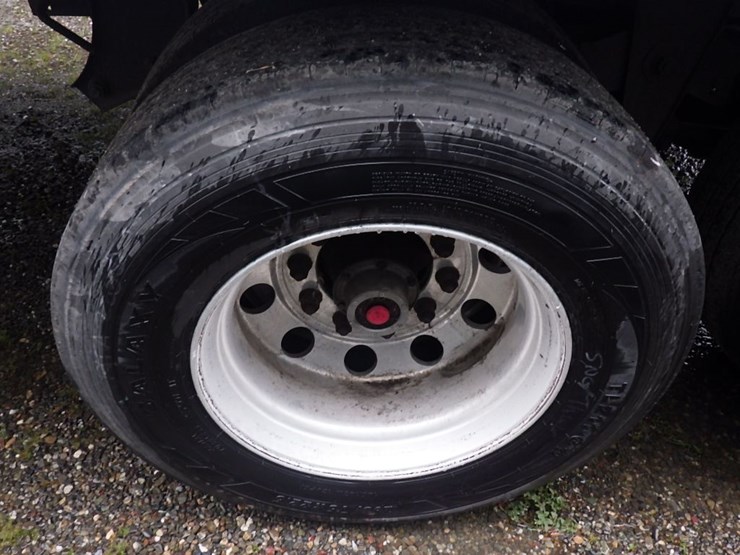 2016-hyundai-reefer-image-22