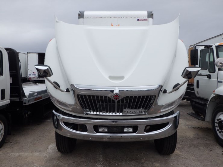 2022-international-mv607-image-25