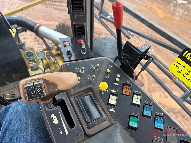 ro-gator-664-high-boy-sprayer-image-30