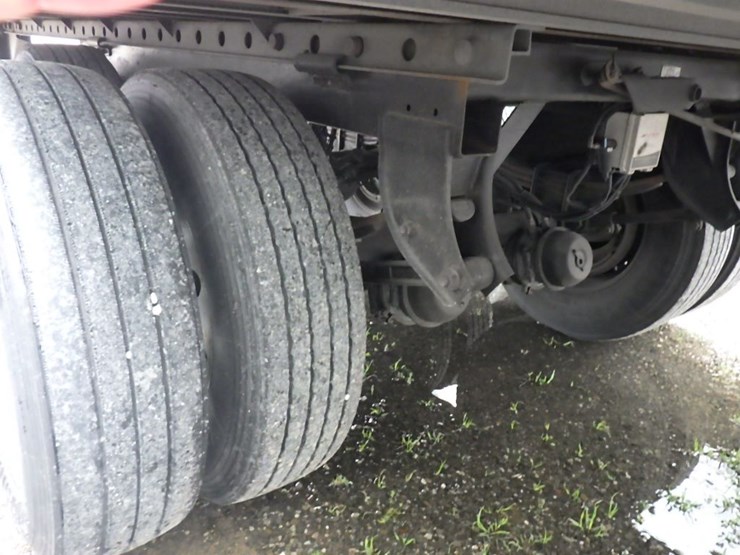 2016-hyundai-reefer-image-7