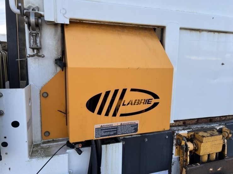 2013-mack-leu612-image-27