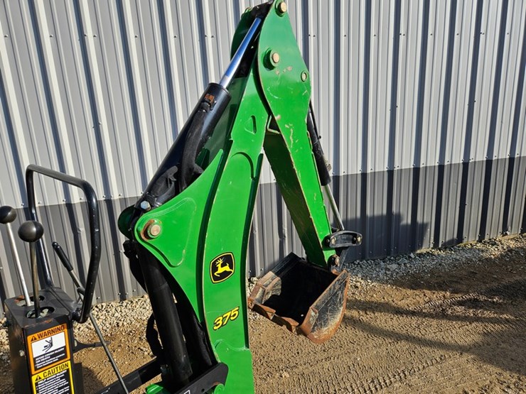 john-deere-3320-image-20