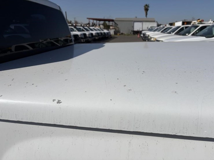 2011-chevrolet-1500-image-28