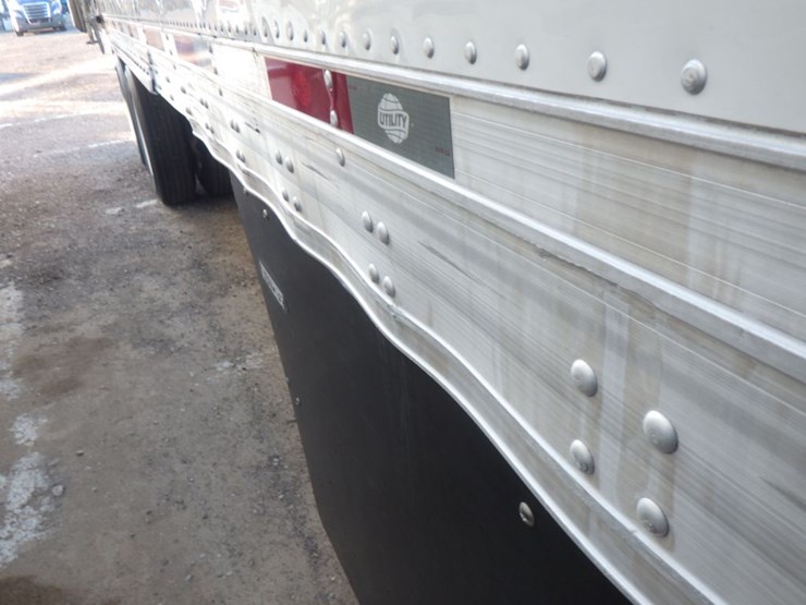 2017-utility-3000r-image-9