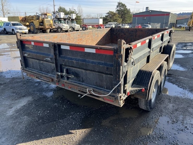 2011-maxey-dump-image-4