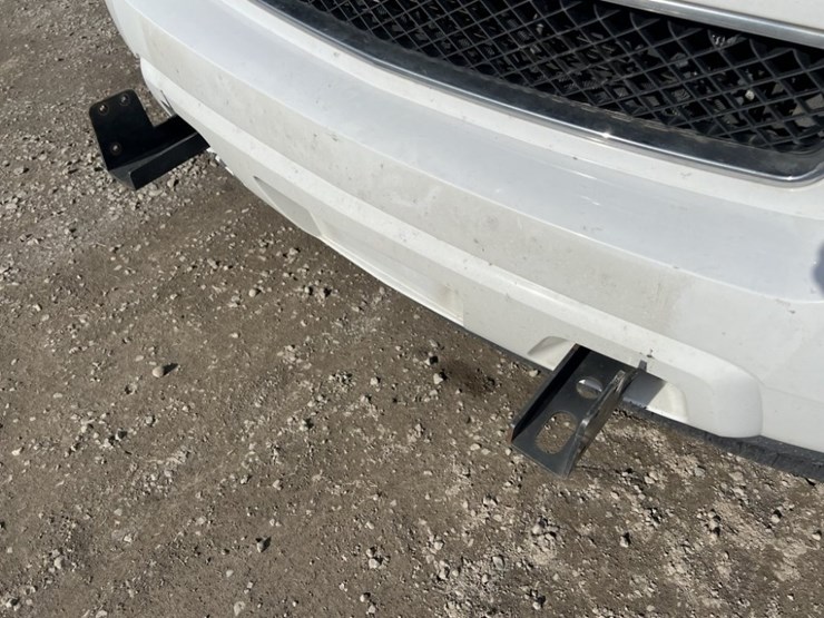 2012-chevrolet-tahoe-image-10