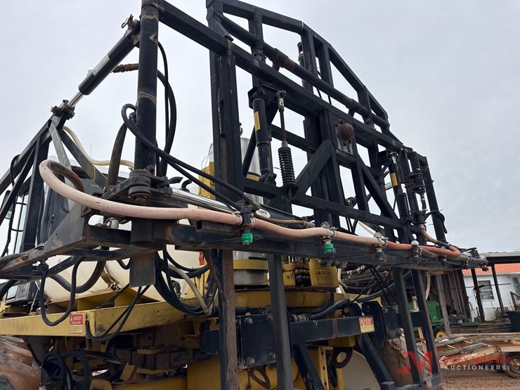 ro-gator-664-high-boy-sprayer-image-10