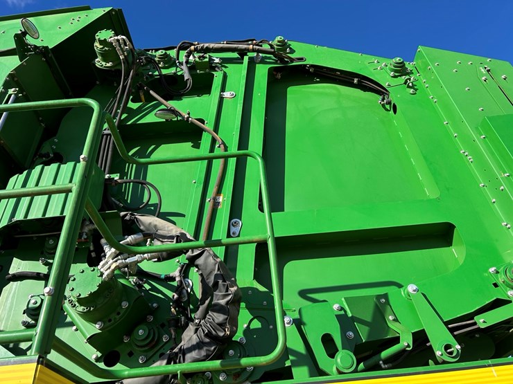 john-deere-cs690-image-21