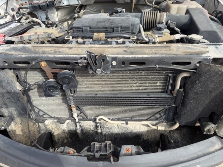 2011-ford-f150-image-38