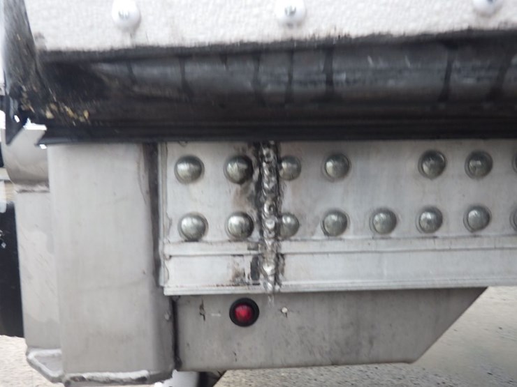 2016-utility-3000r-image-19