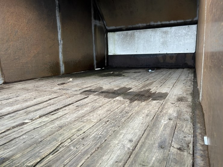 1997-chevrolet-c6500-chip-truck-image-33