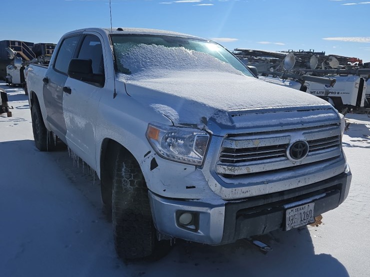 2017-toyota-tundra-image-2