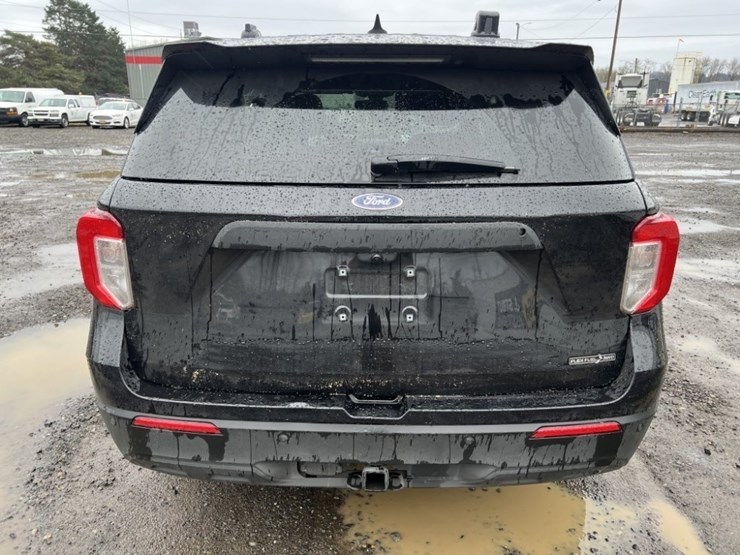 2024-ford-explorer-image-5