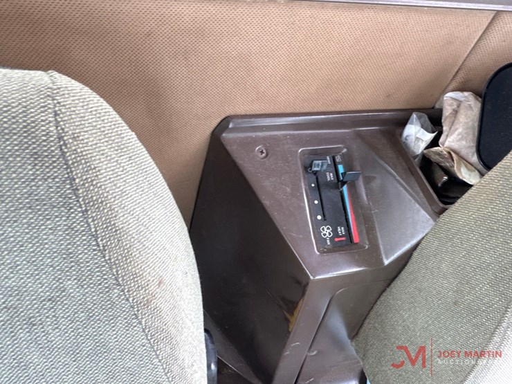 john-deere-9500-image-23