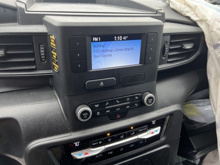 2024-ford-explorer-image-33