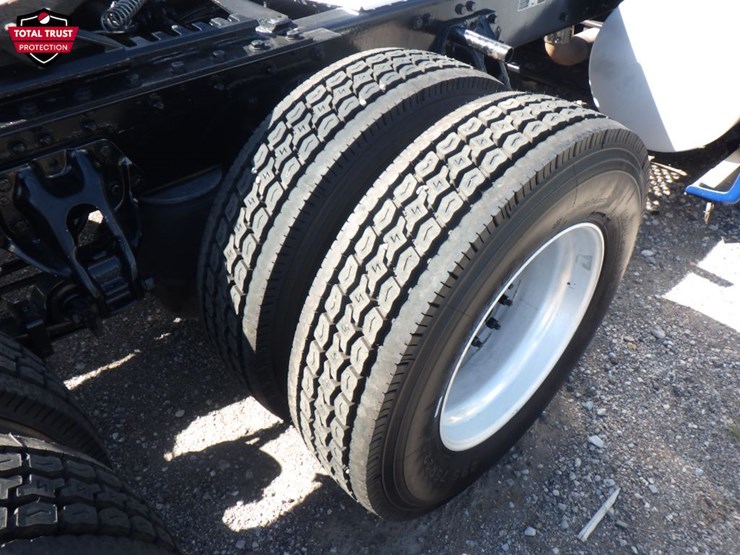 2021-kenworth-t680-image-7