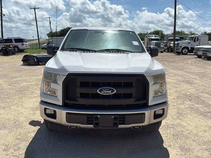 2017-ford-f150-image-2