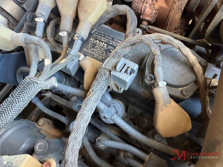 2022-takeuchi-tl6r-image-13