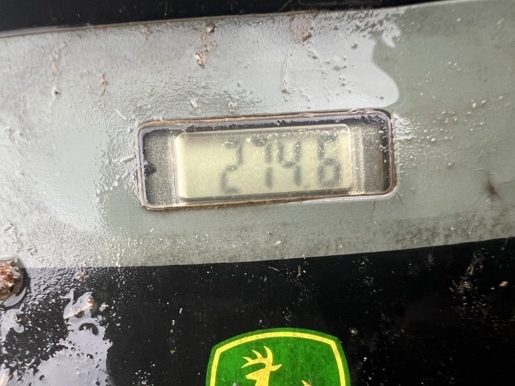 2011-john-deere-x300-image-2