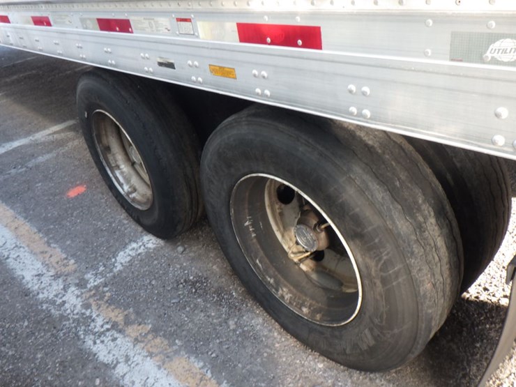 2022-utility-4000d-x-image-12