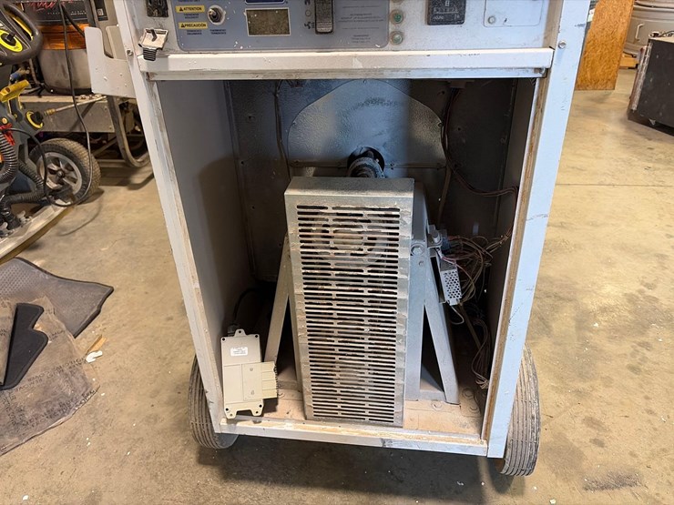 l.b.-white-premier-350df-heater-image-5